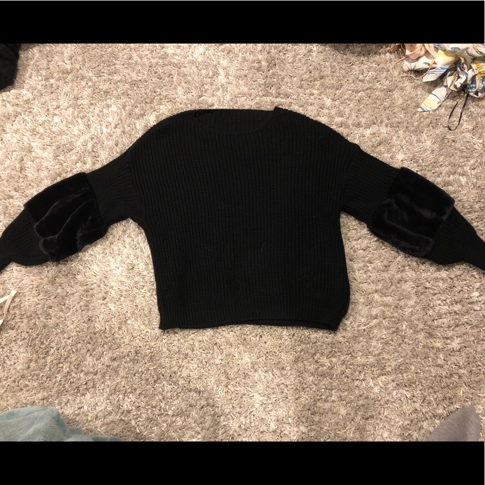 Large Black Sweater w/ Velvet Sleeves